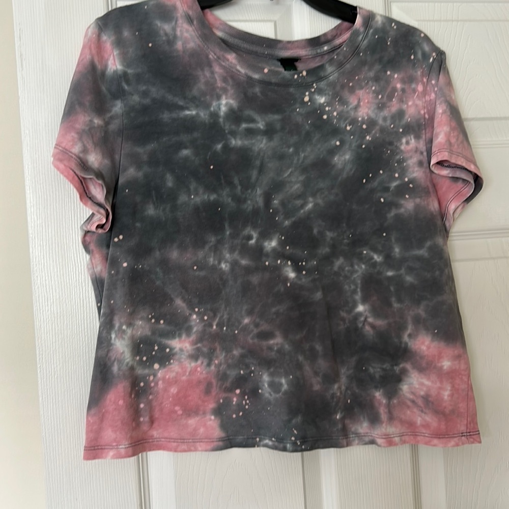 Wild Fable acid wash crop tshirt